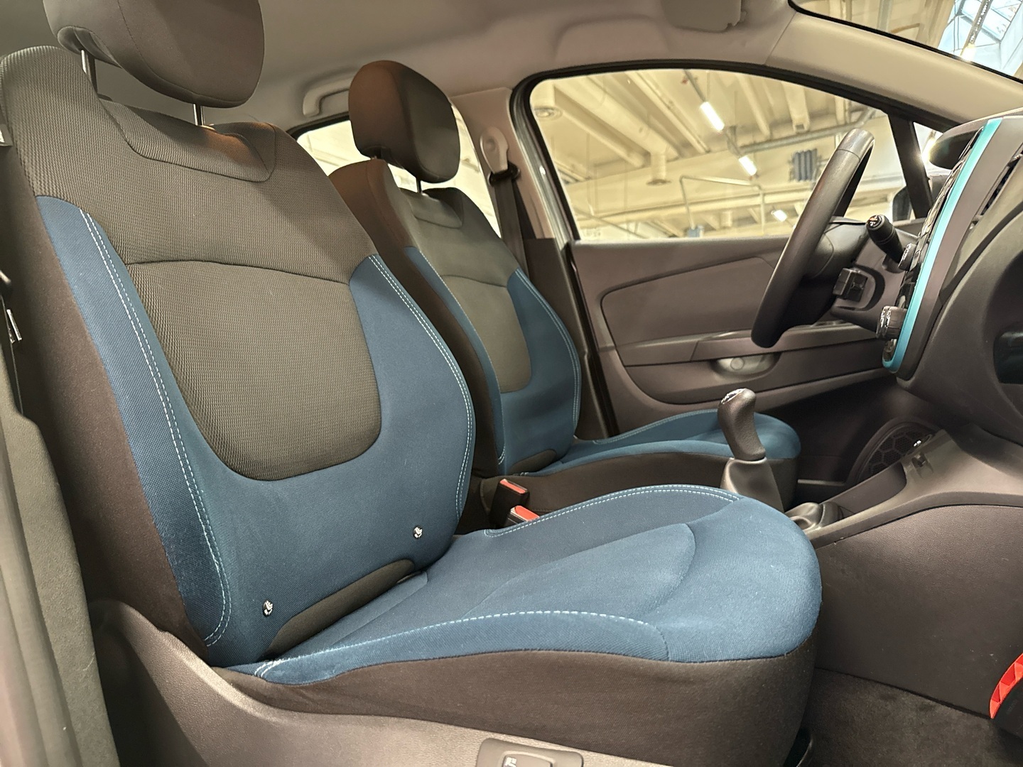 RENAULT Captur 2017