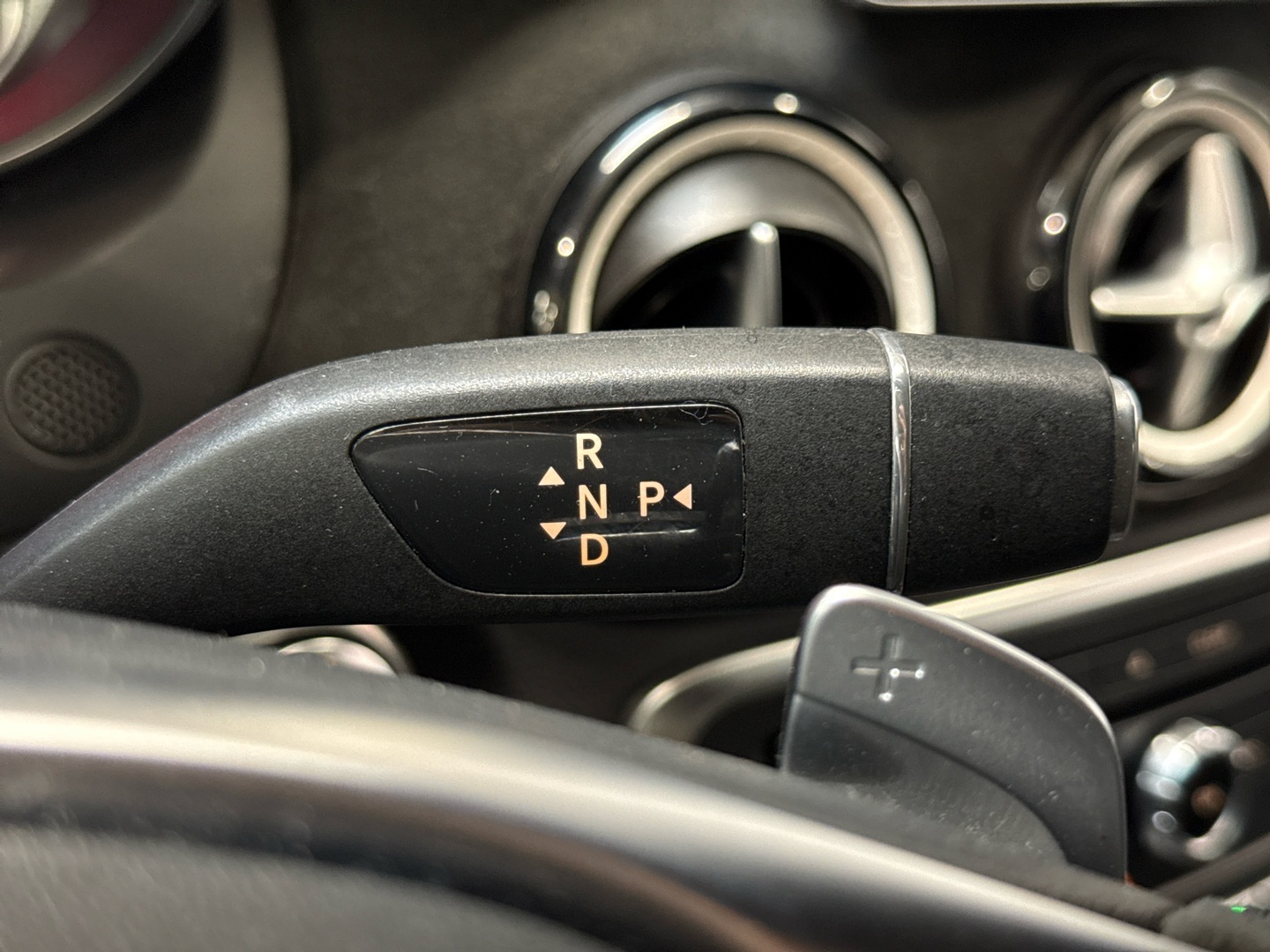 MERCEDES-BENZ A 2017