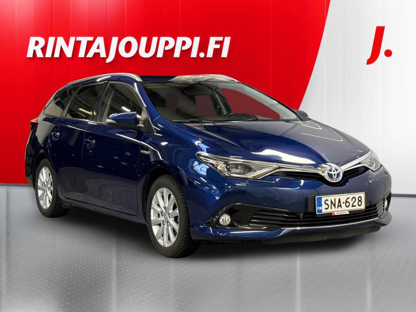 TOYOTA Auris 2016