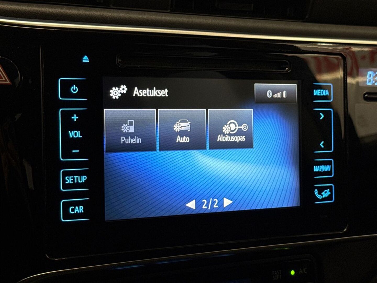 TOYOTA Auris 2016
