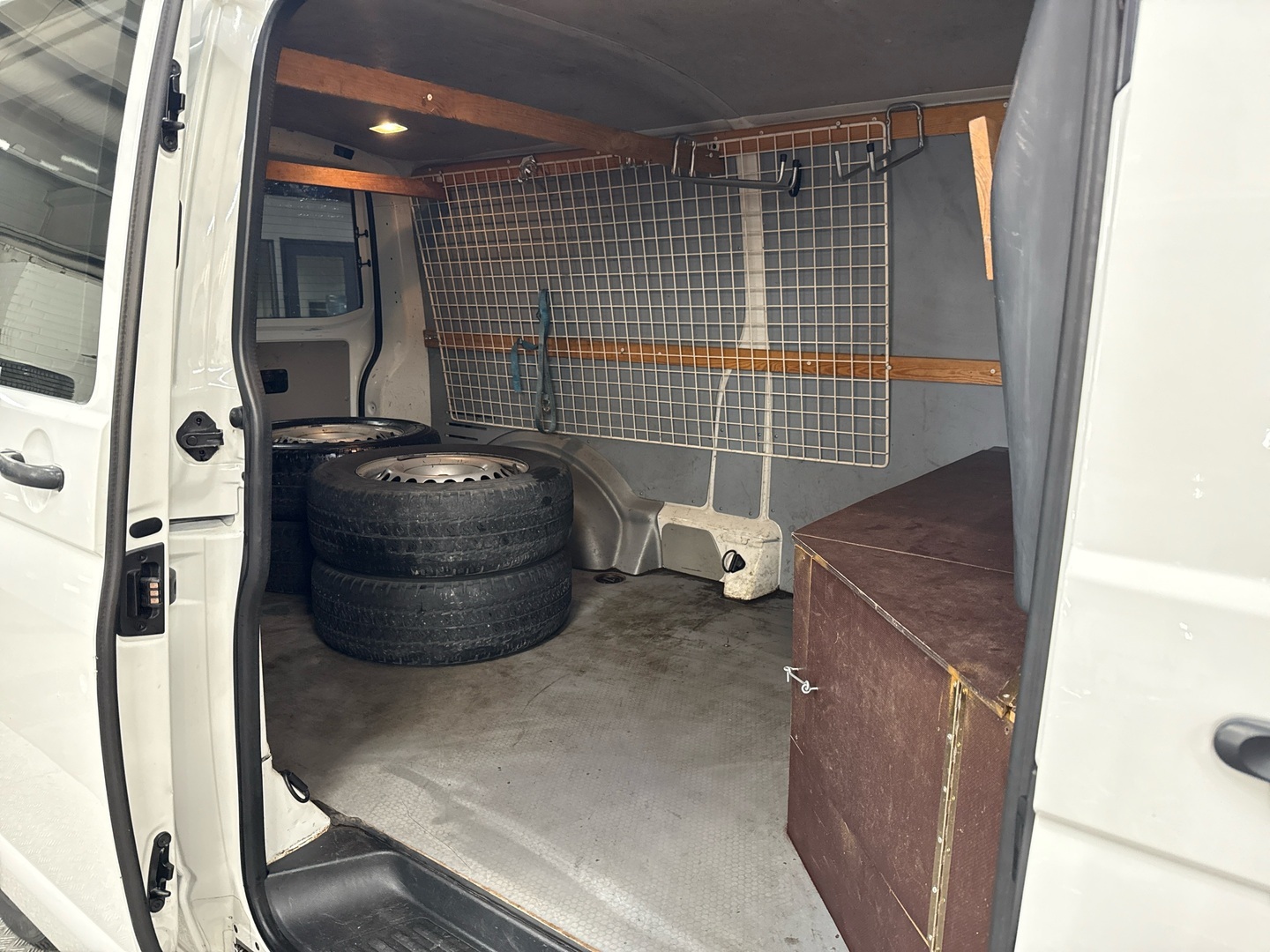 VOLKSWAGEN Transporter 2016