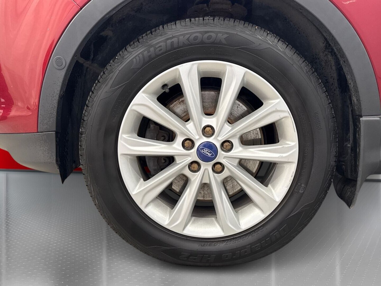 FORD Kuga 10