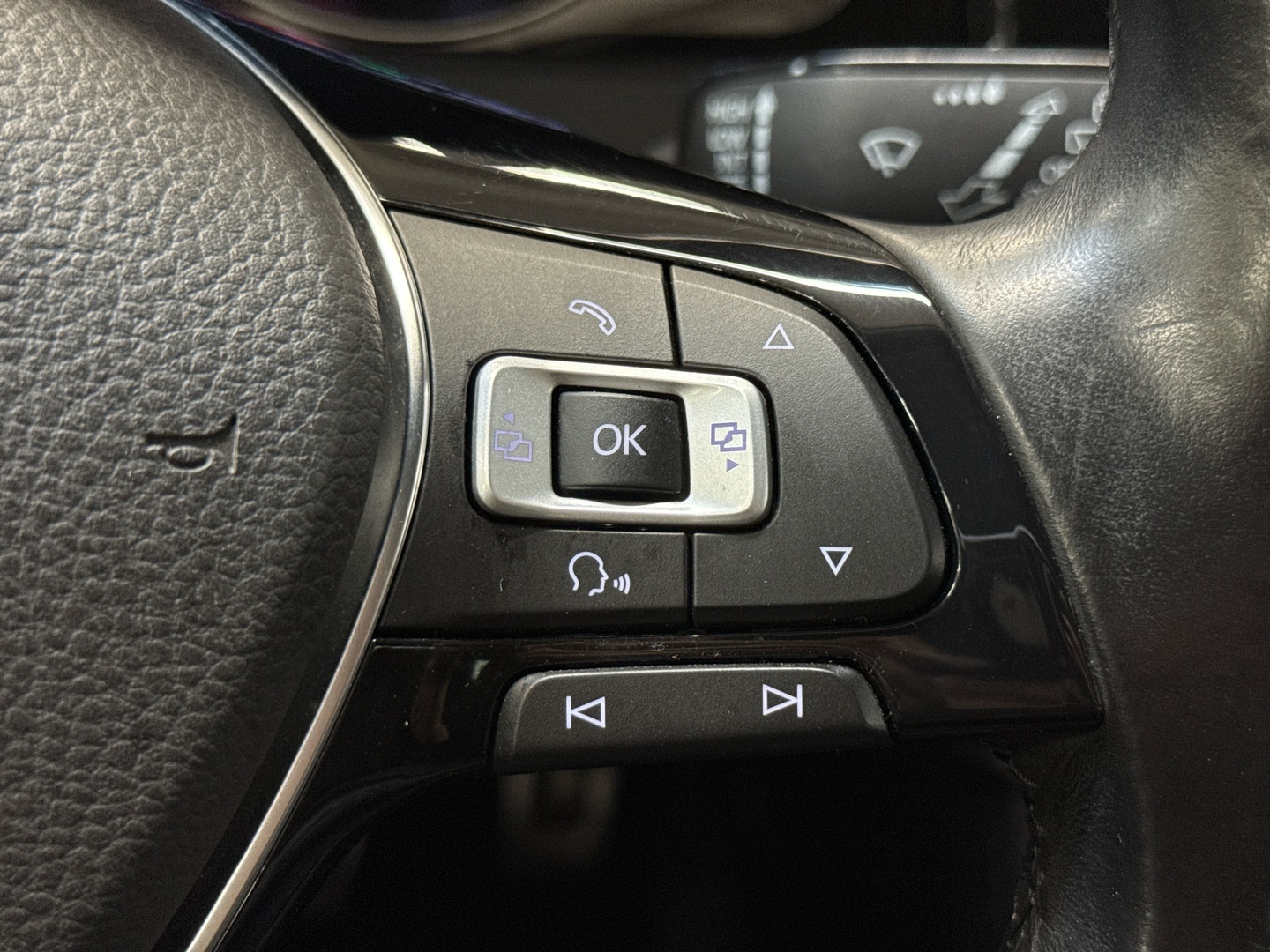 VOLKSWAGEN Golf 2017