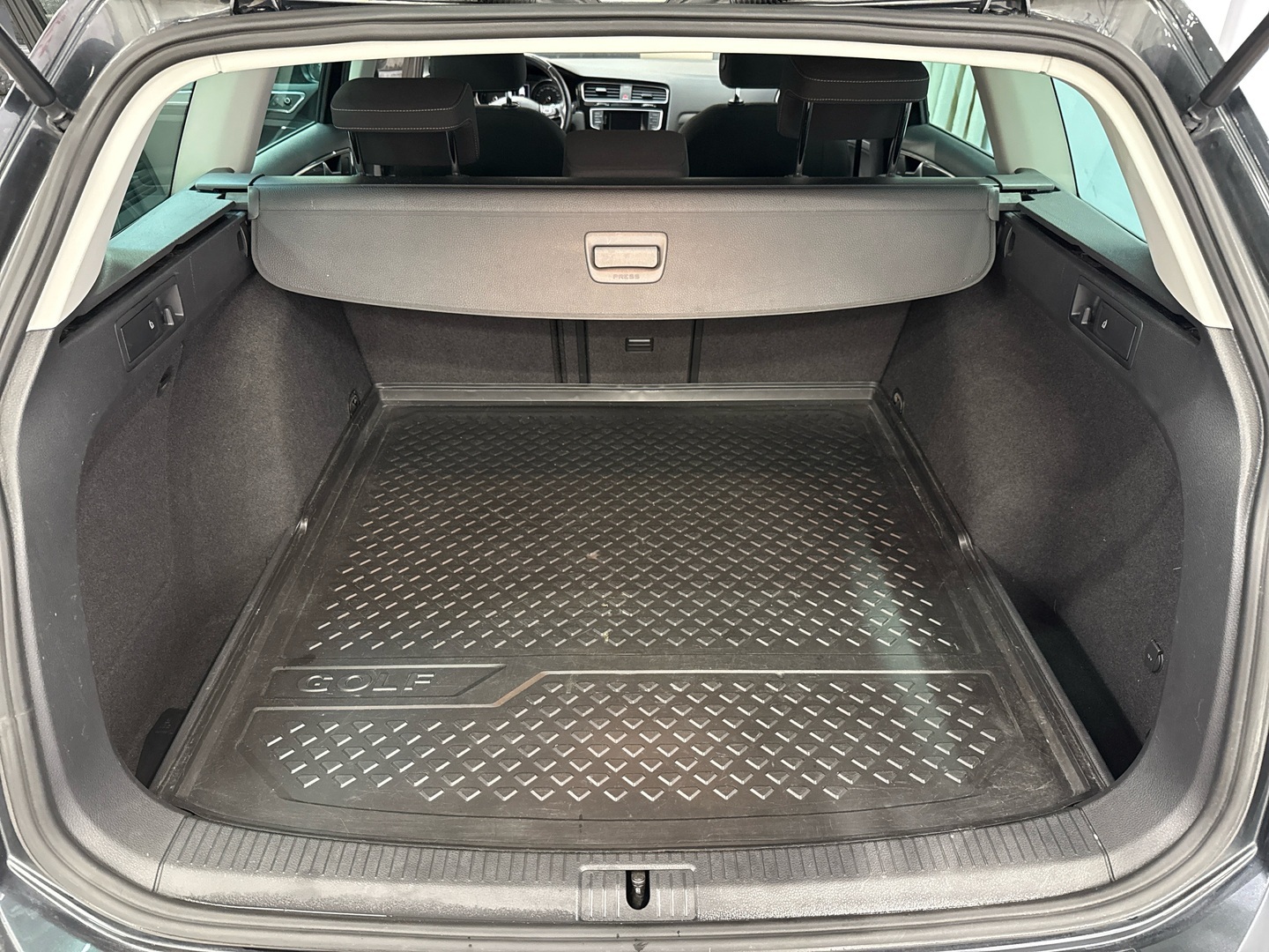 VOLKSWAGEN Golf 2017