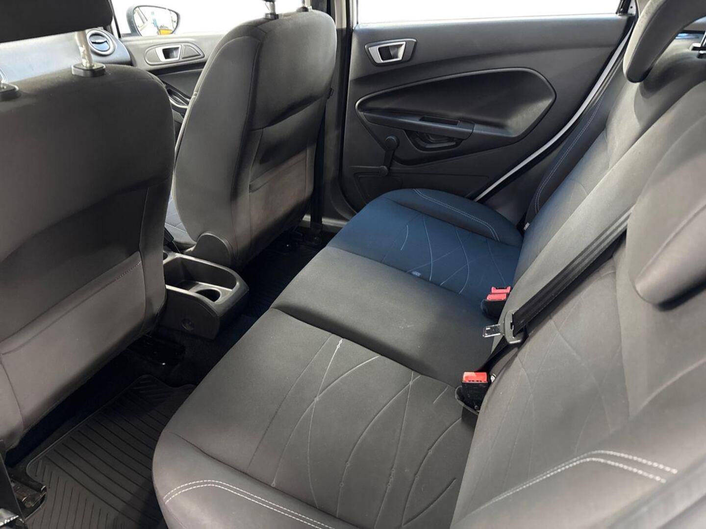 FORD Fiesta 2016