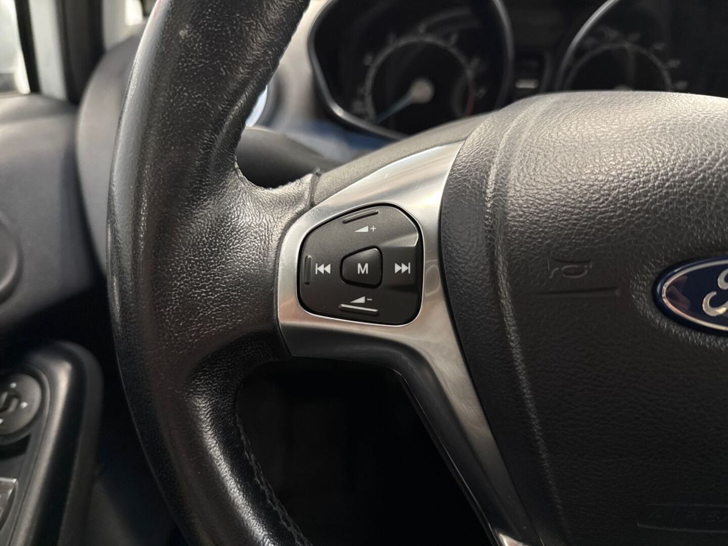 FORD Fiesta 2016