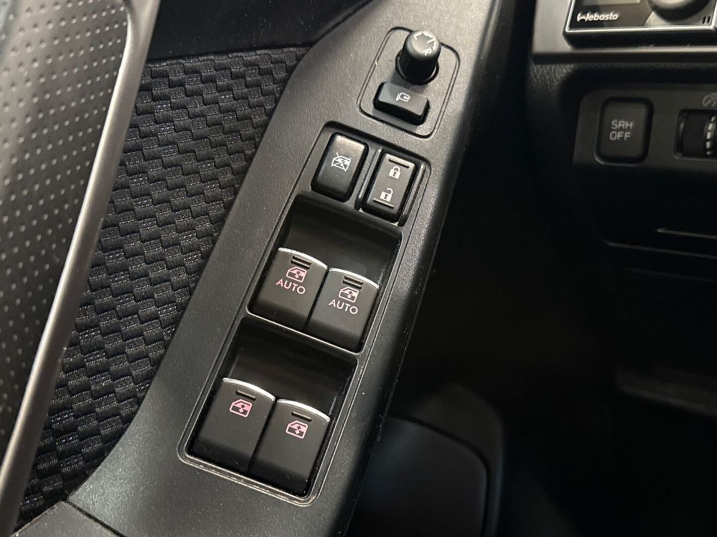 SUBARU Forester 2016