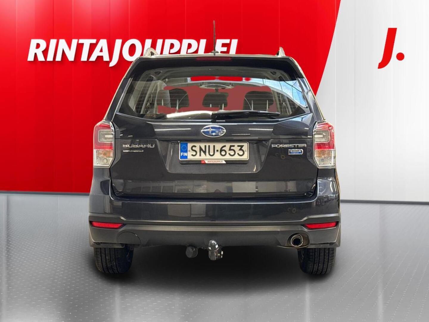 SUBARU Forester 2016