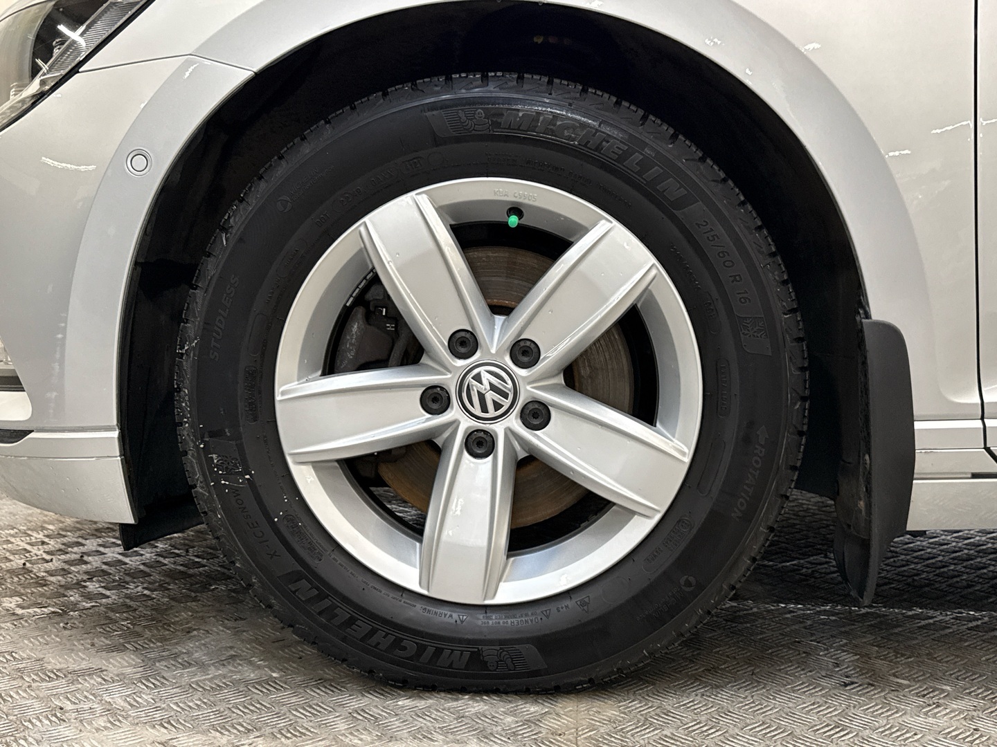 VOLKSWAGEN Passat 2018