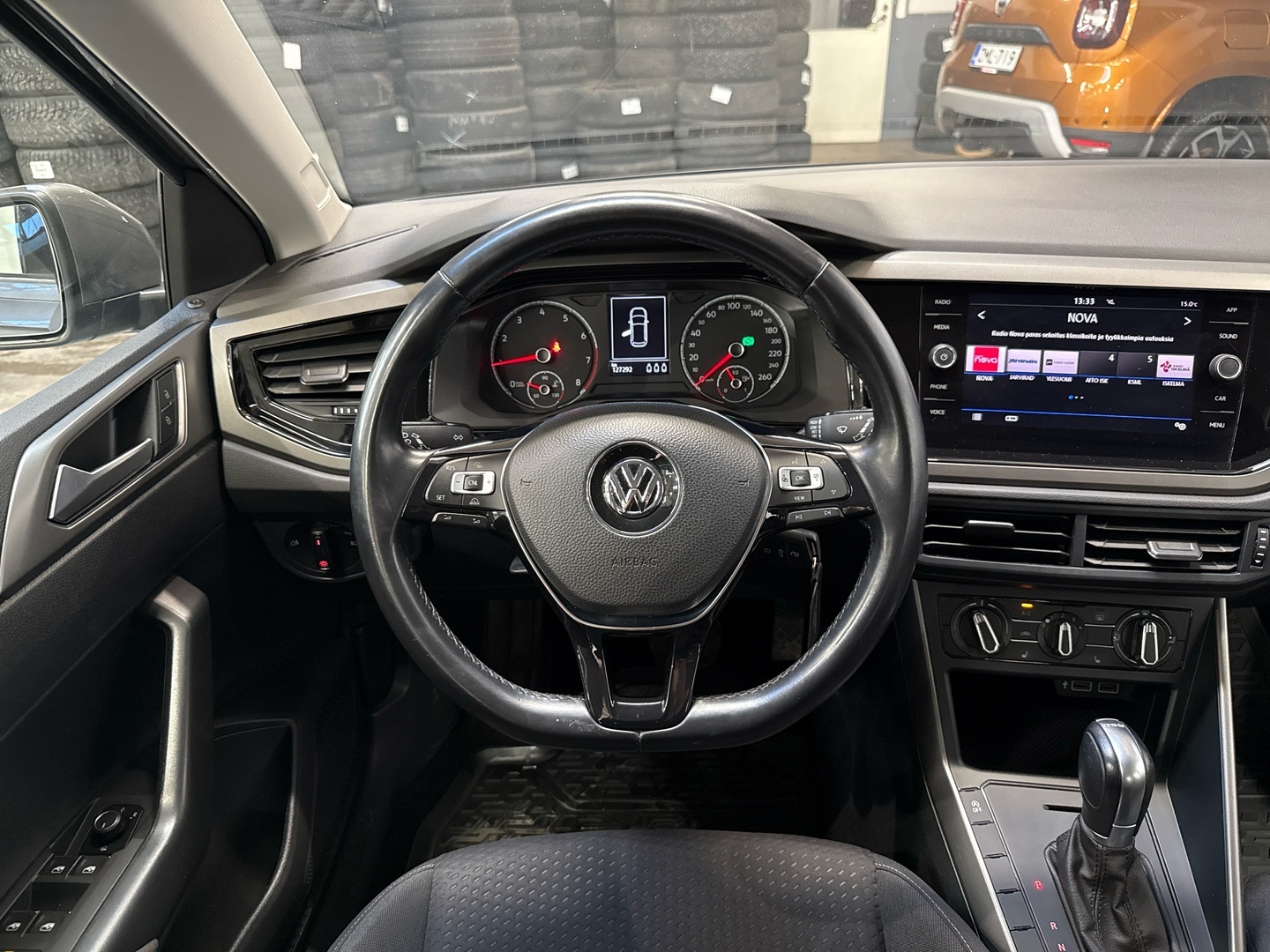 VOLKSWAGEN Polo 2018