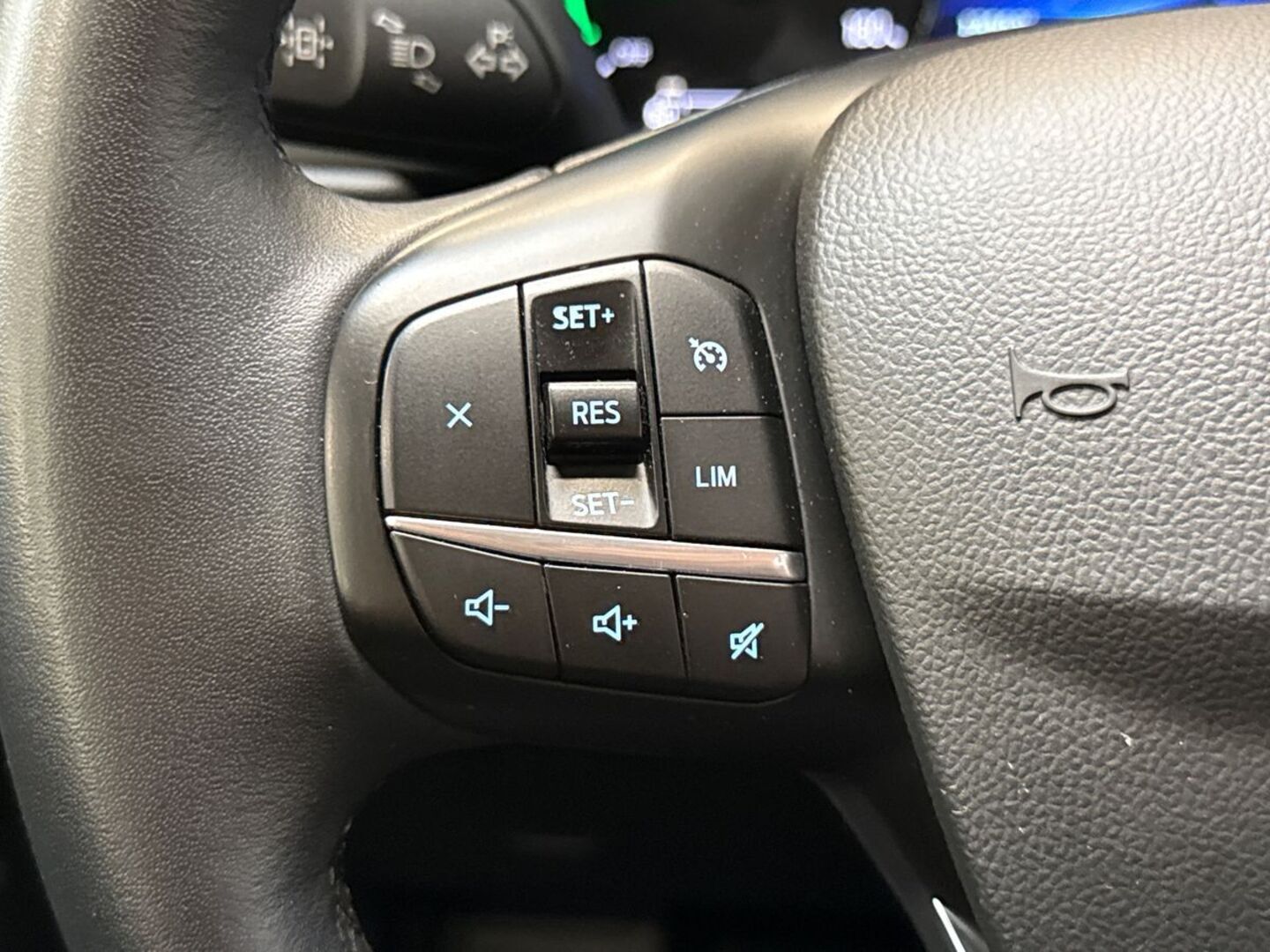 FORD Kuga 2021