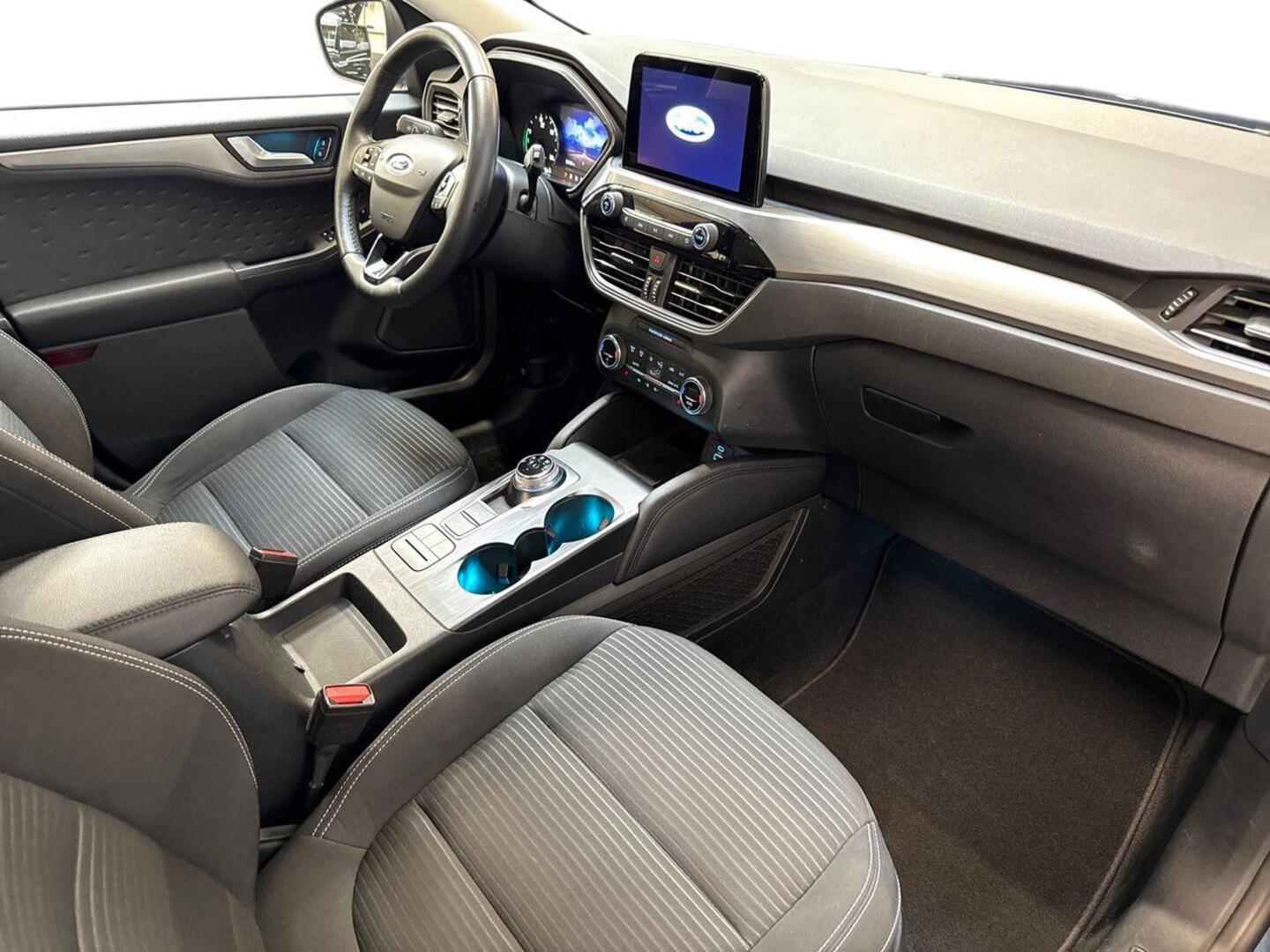 FORD Kuga 2021