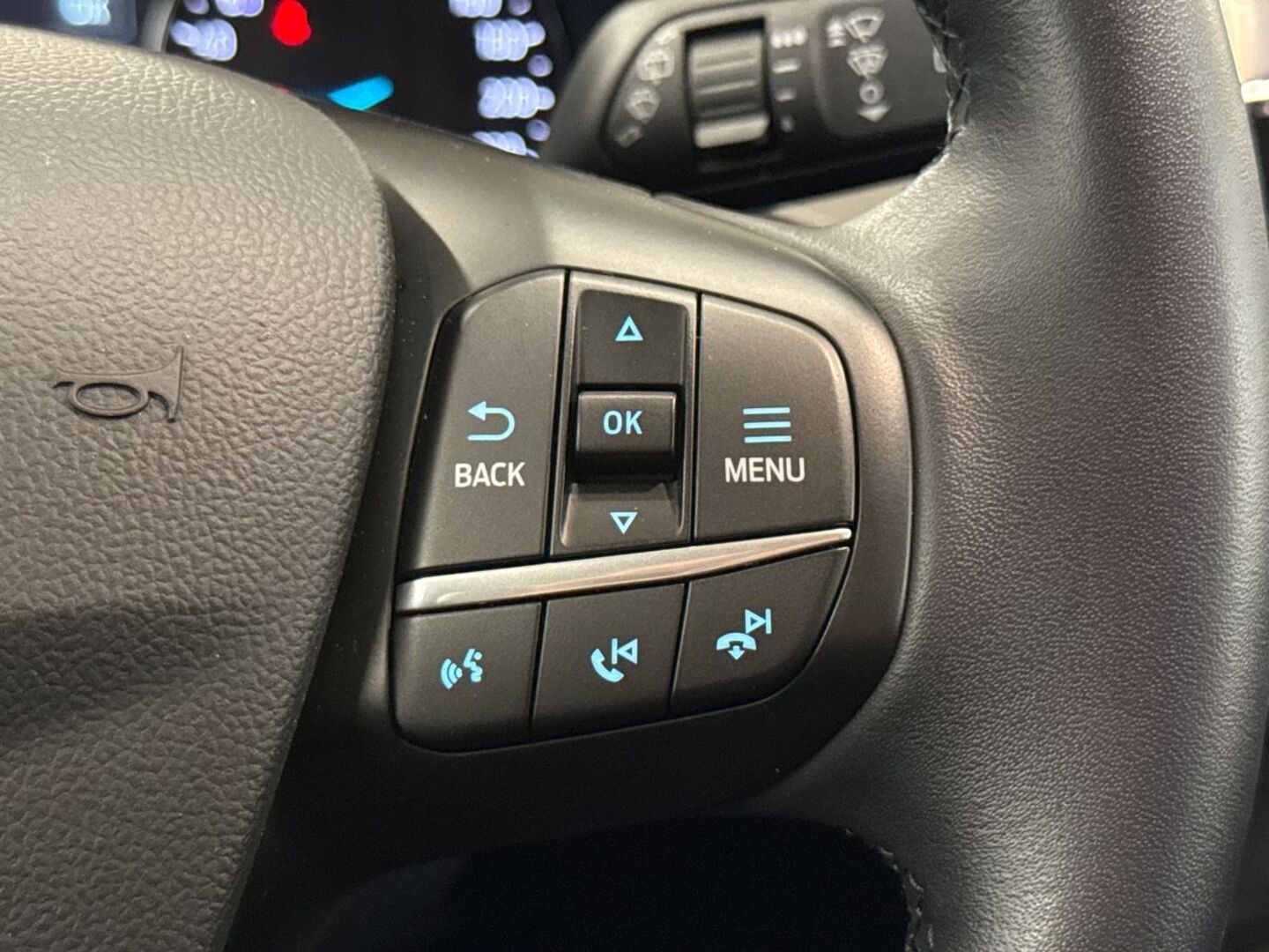 FORD Kuga 22