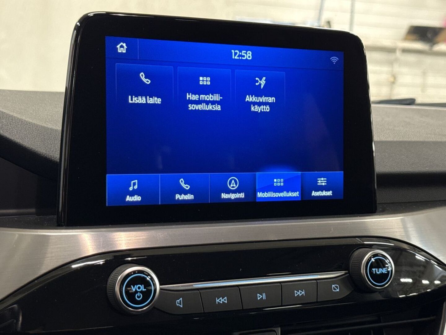 FORD Kuga 26
