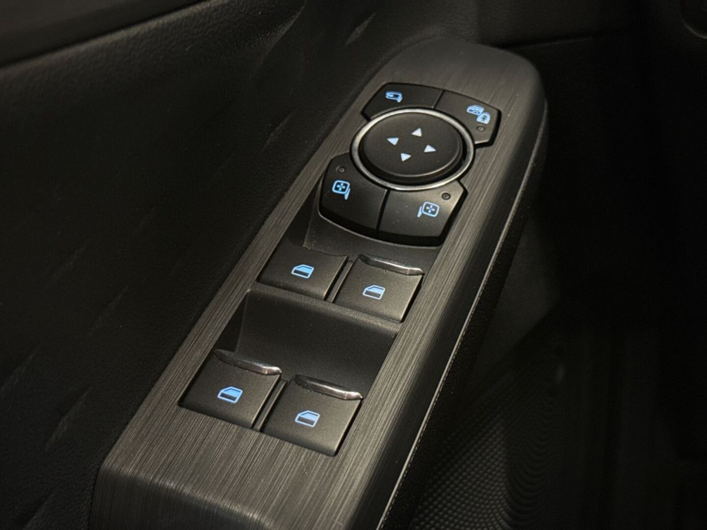 FORD Kuga 33
