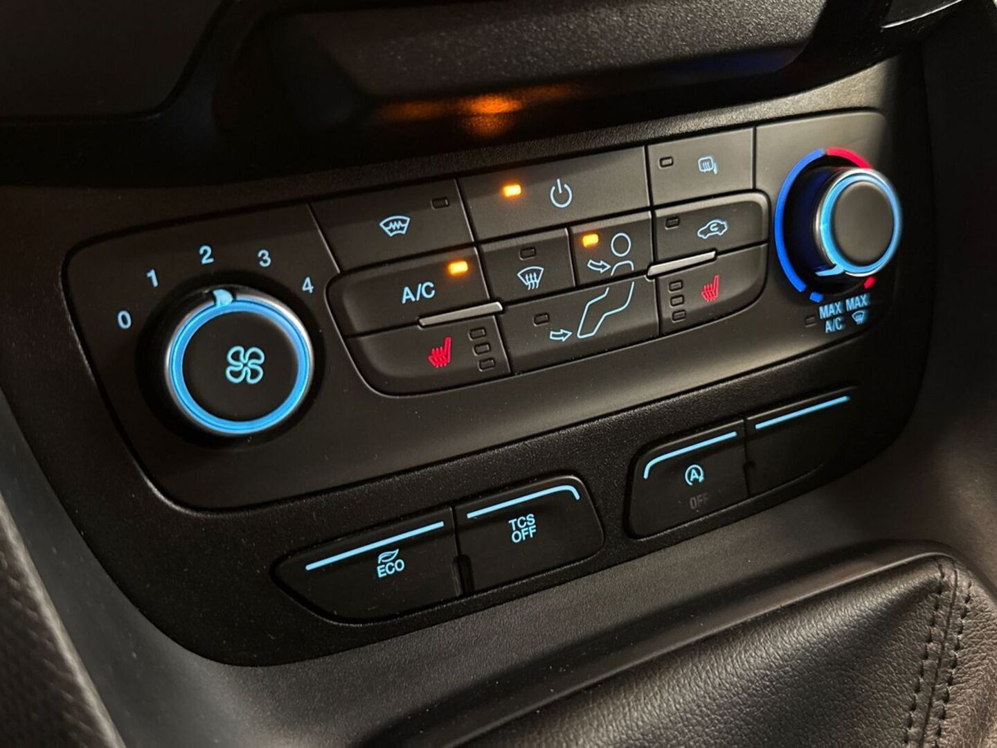 FORD Transit Connect 2023