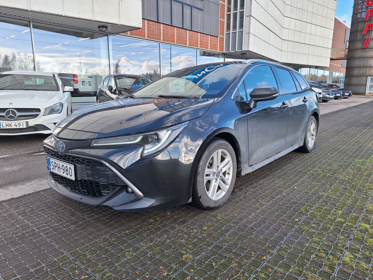 TOYOTA Corolla 2023
