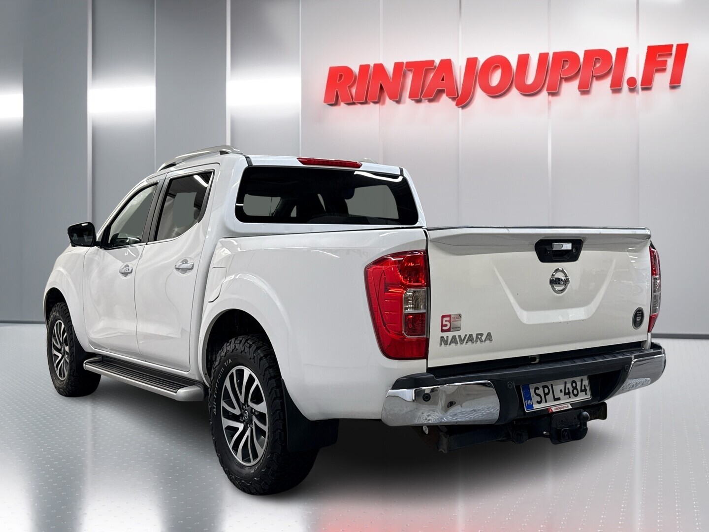 NISSAN Navara 2017