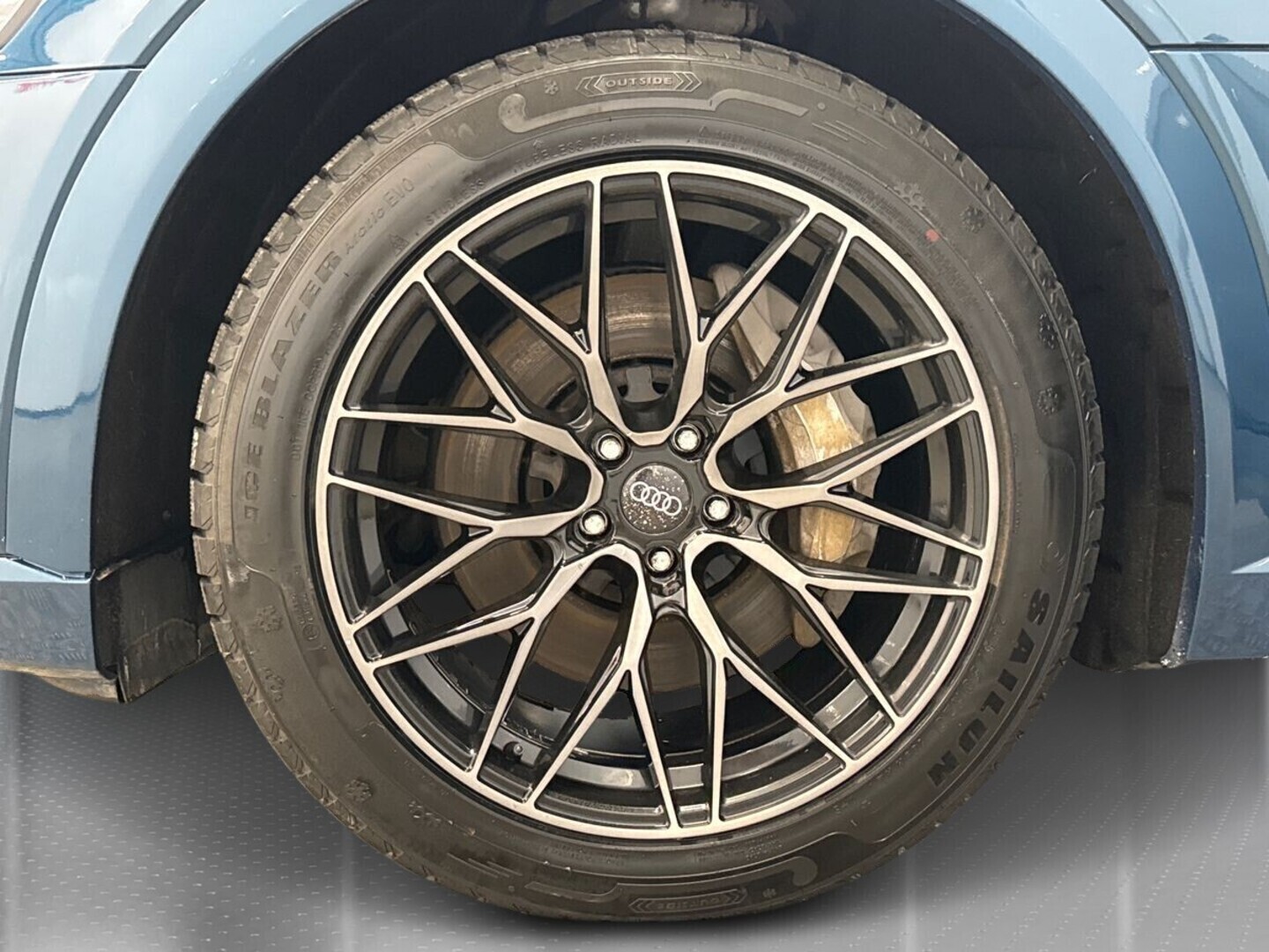 AUDI e-tron 2020