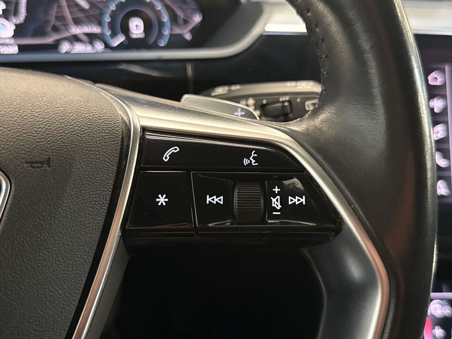 AUDI e-tron 2020