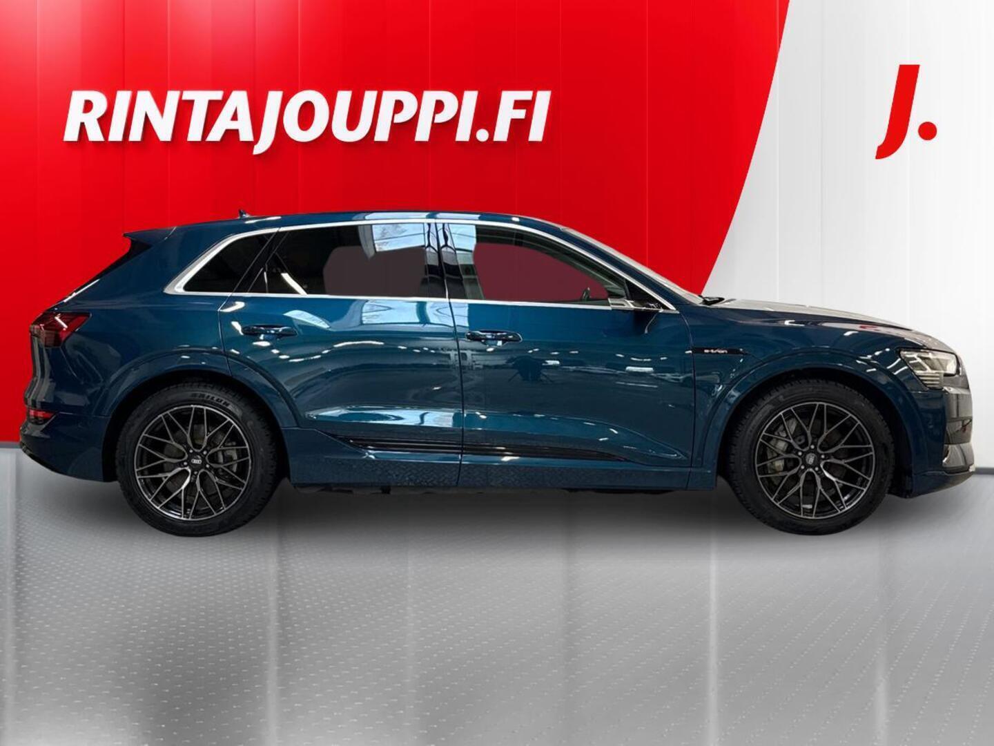 AUDI e-tron 2020
