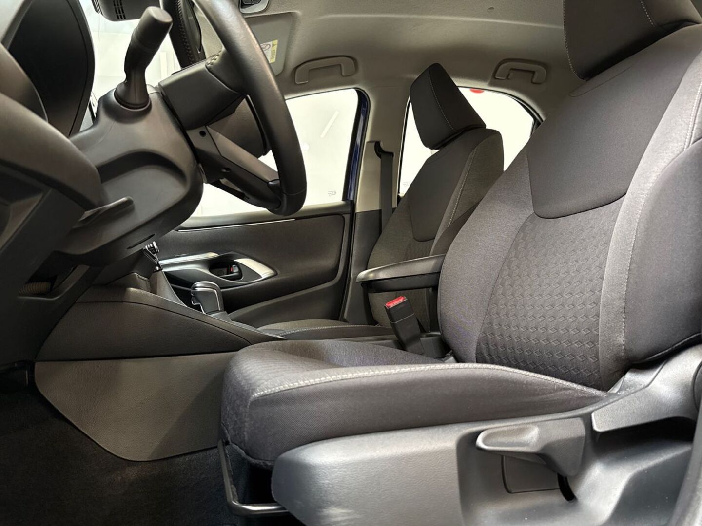 TOYOTA Yaris 2023