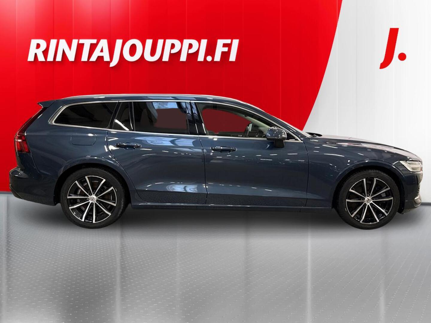 VOLVO V60 2024