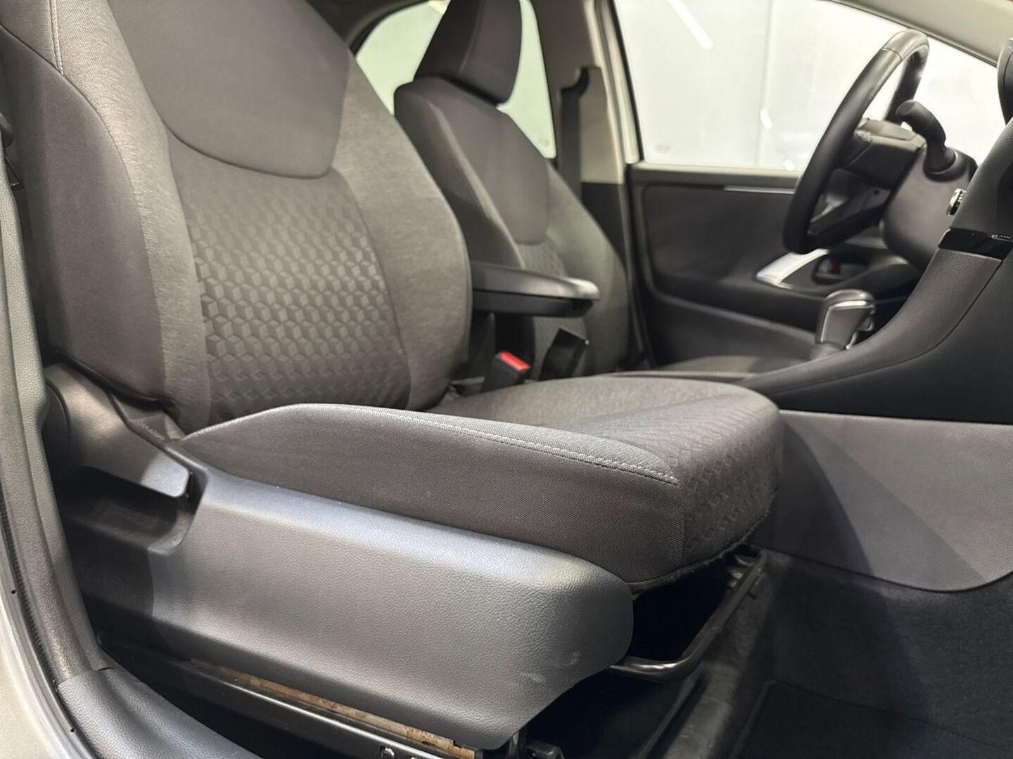 TOYOTA Yaris 2024