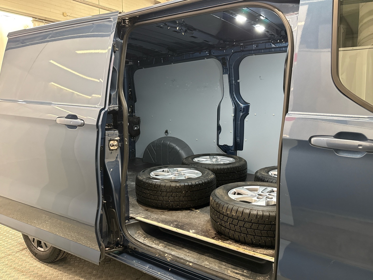 FORD Transit Custom 25