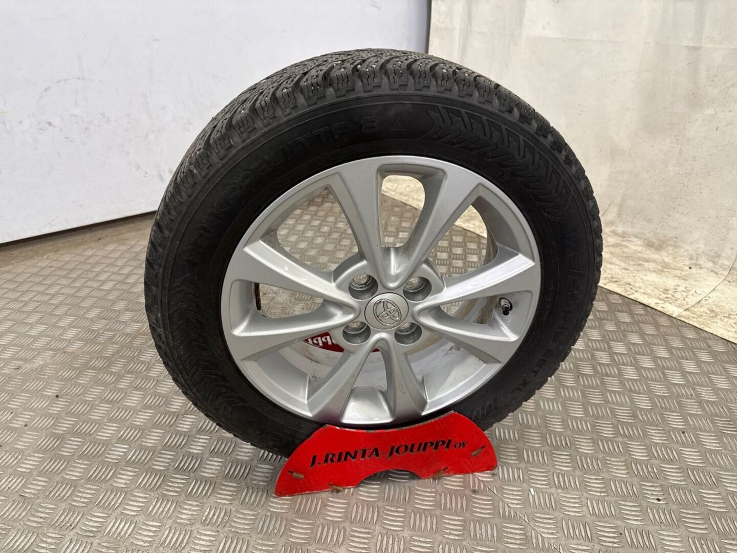 TOYOTA Yaris 2019