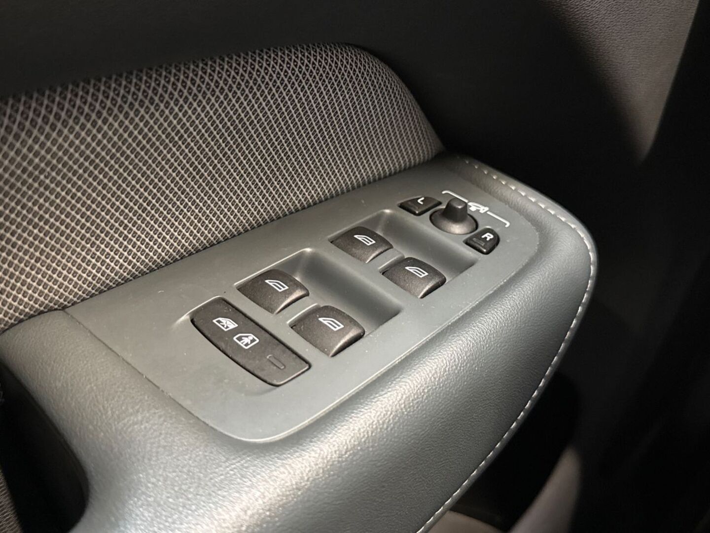 VOLVO XC60 2020