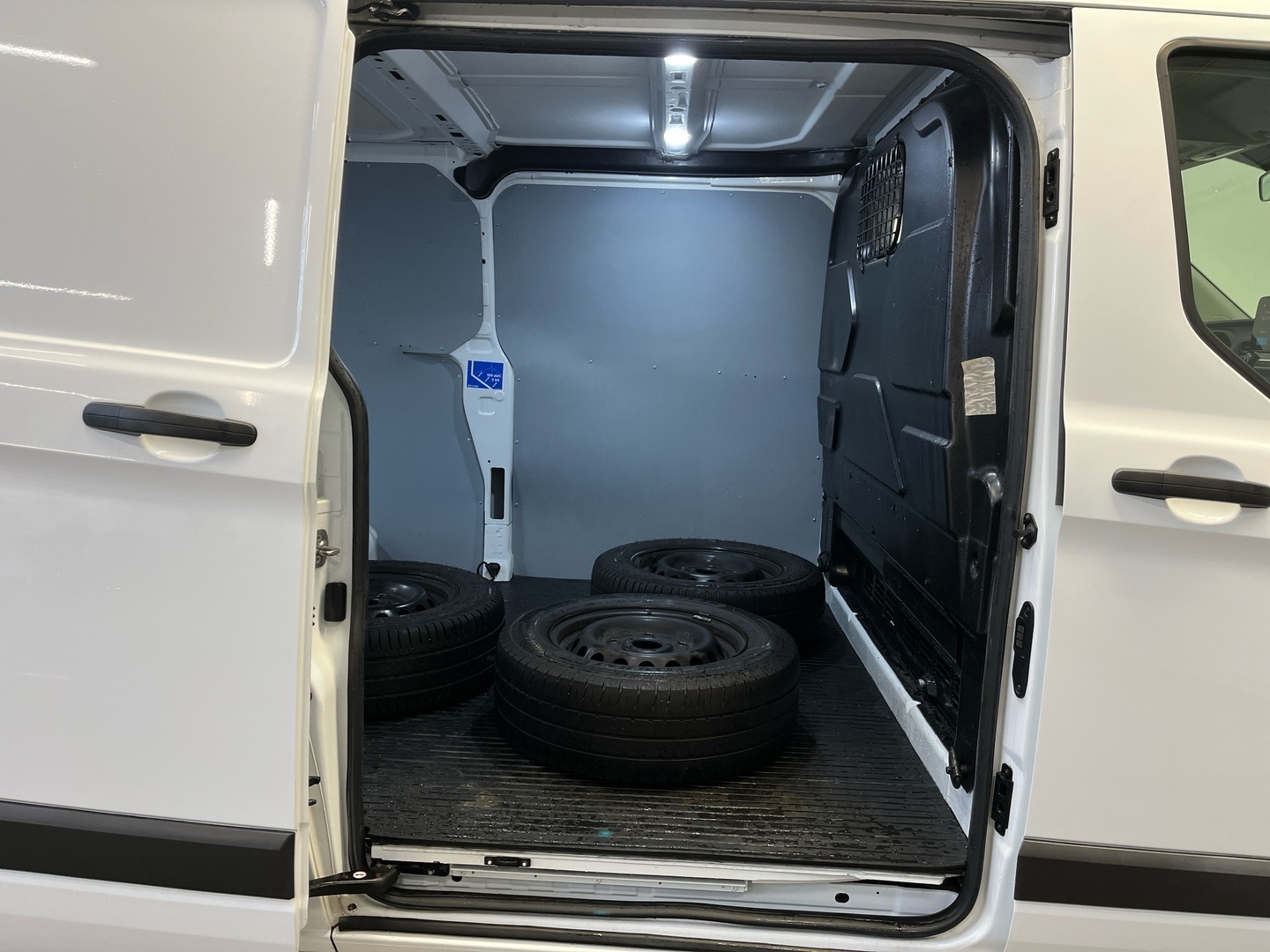 FORD TRANSIT CUSTOM 2020