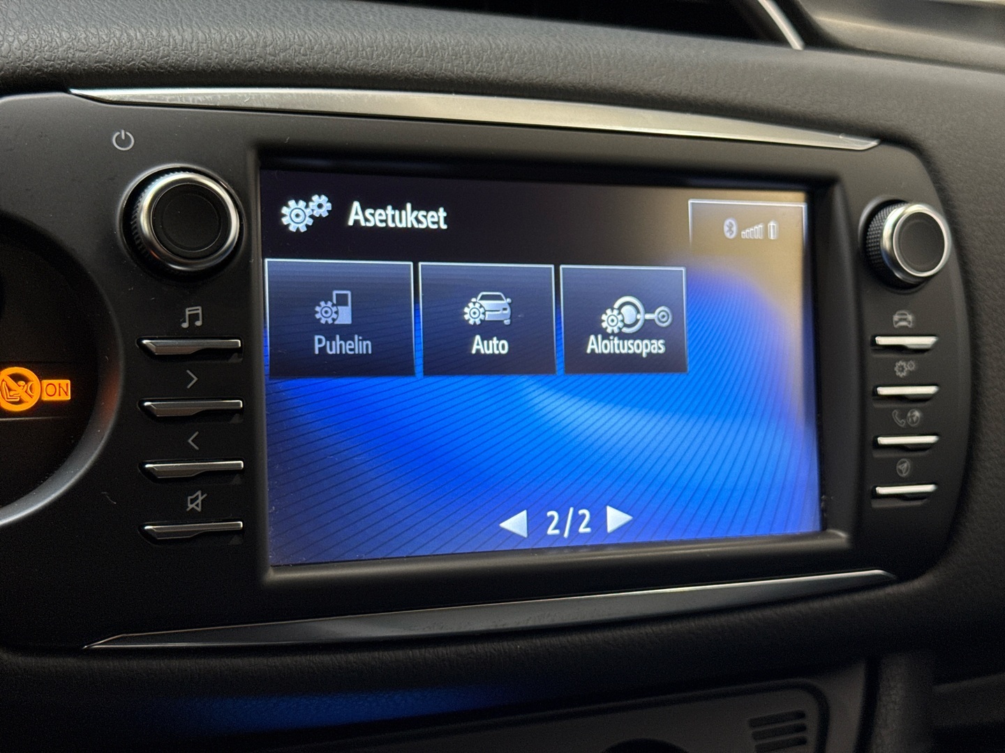 TOYOTA Yaris 2019