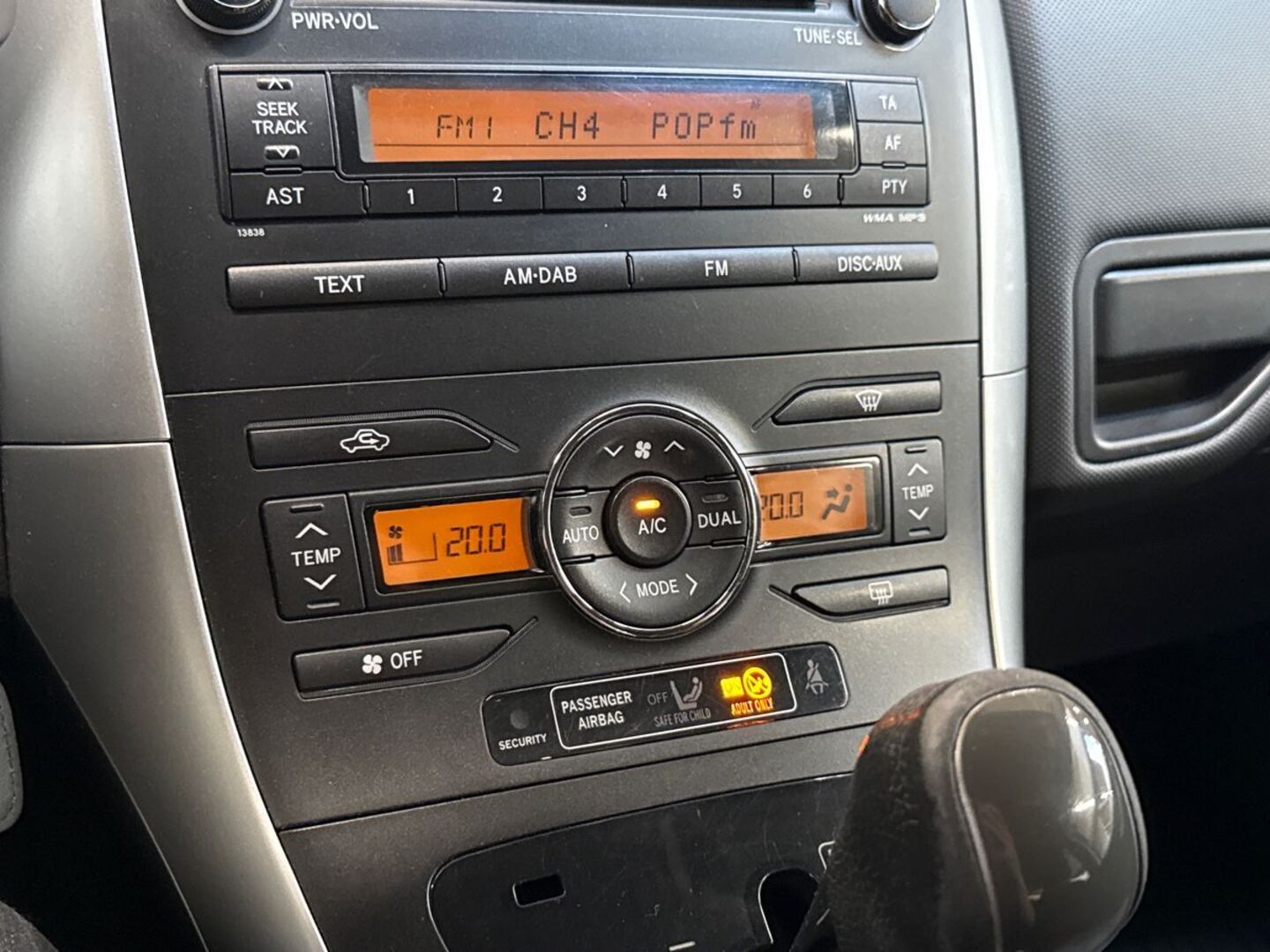 TOYOTA Auris 2010
