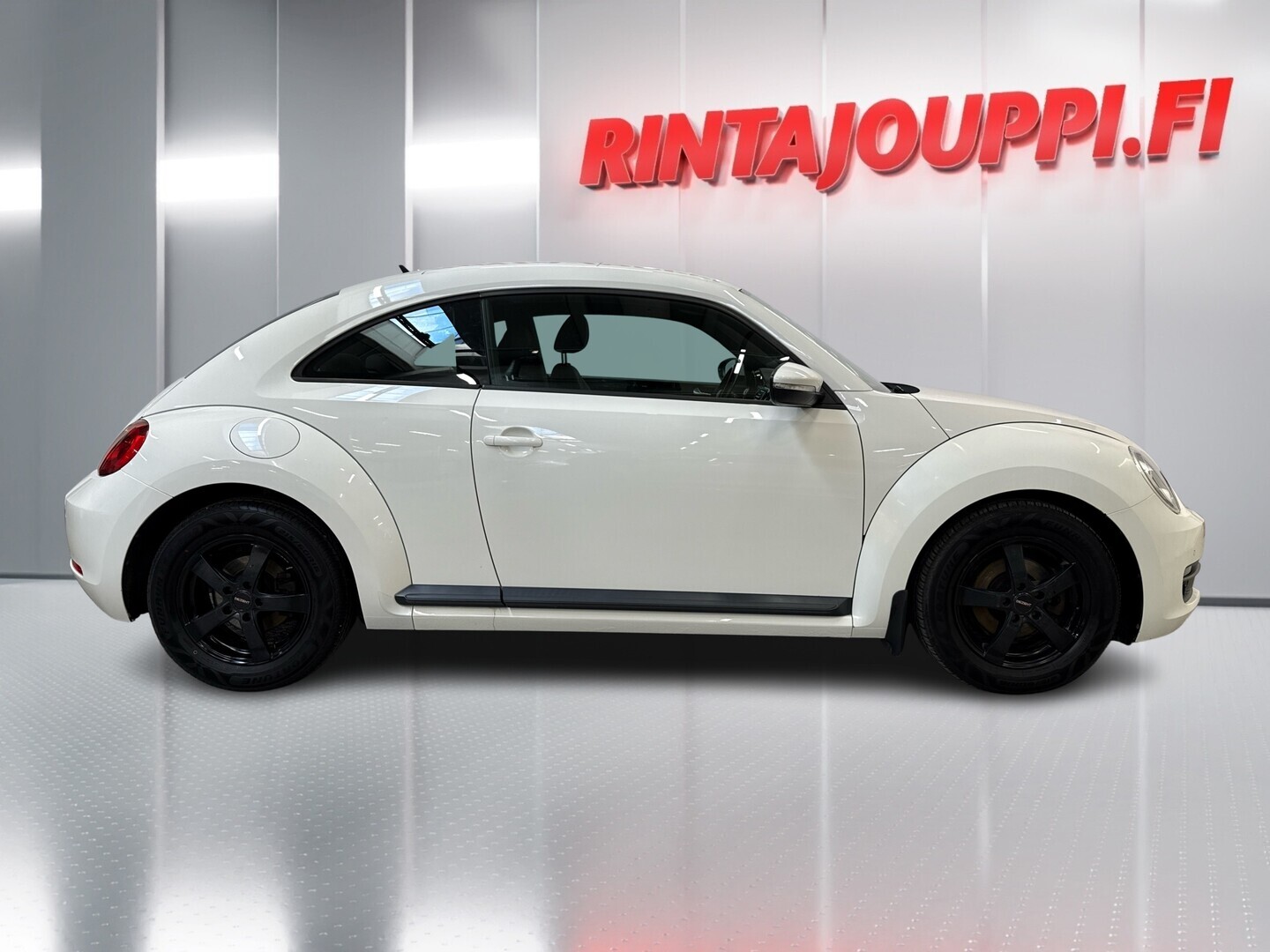 VOLKSWAGEN Beetle 2012