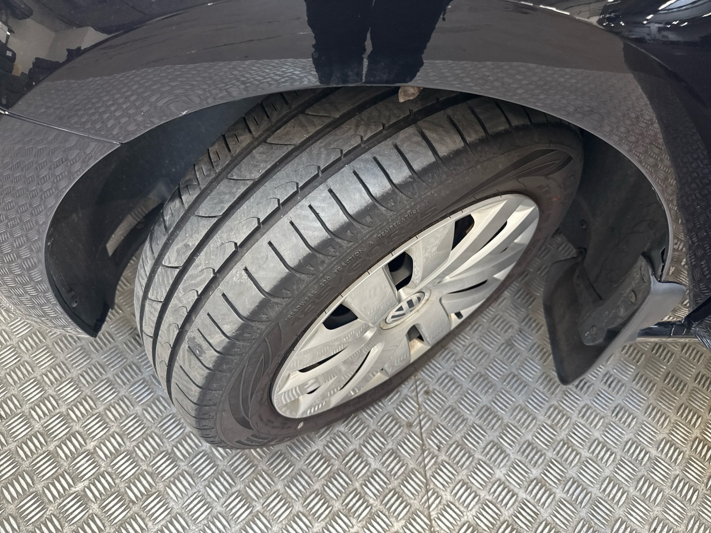 VOLKSWAGEN Polo 2014