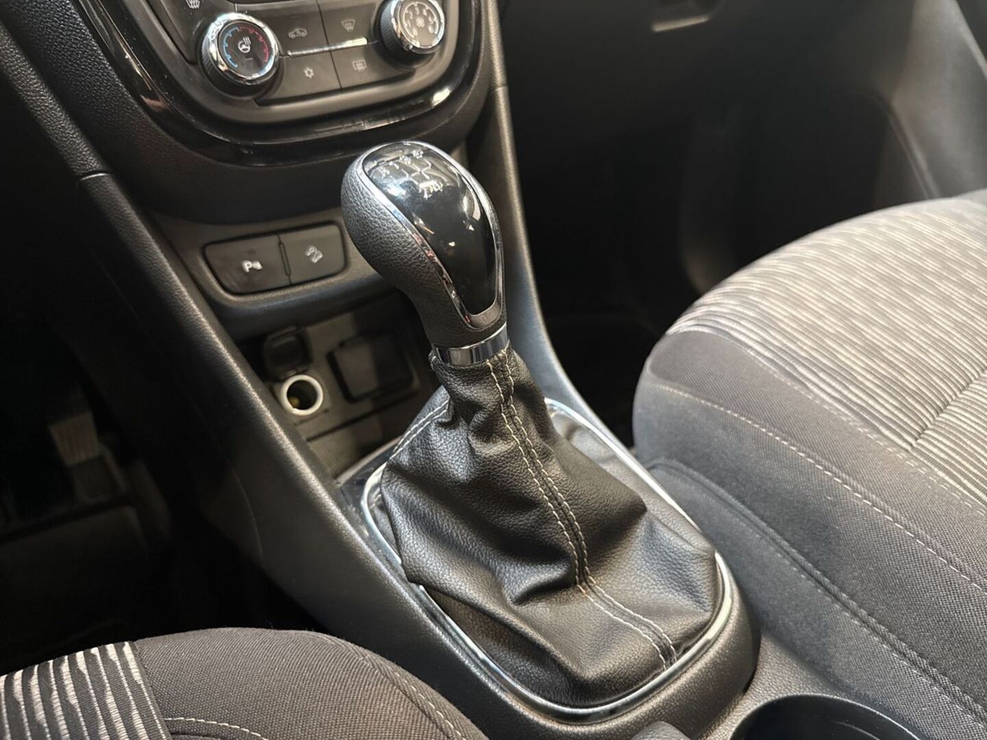 OPEL Mokka 2014
