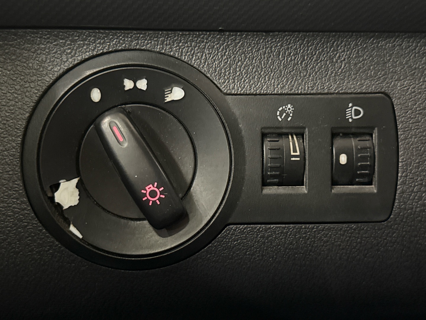 VOLKSWAGEN Caddy 2014