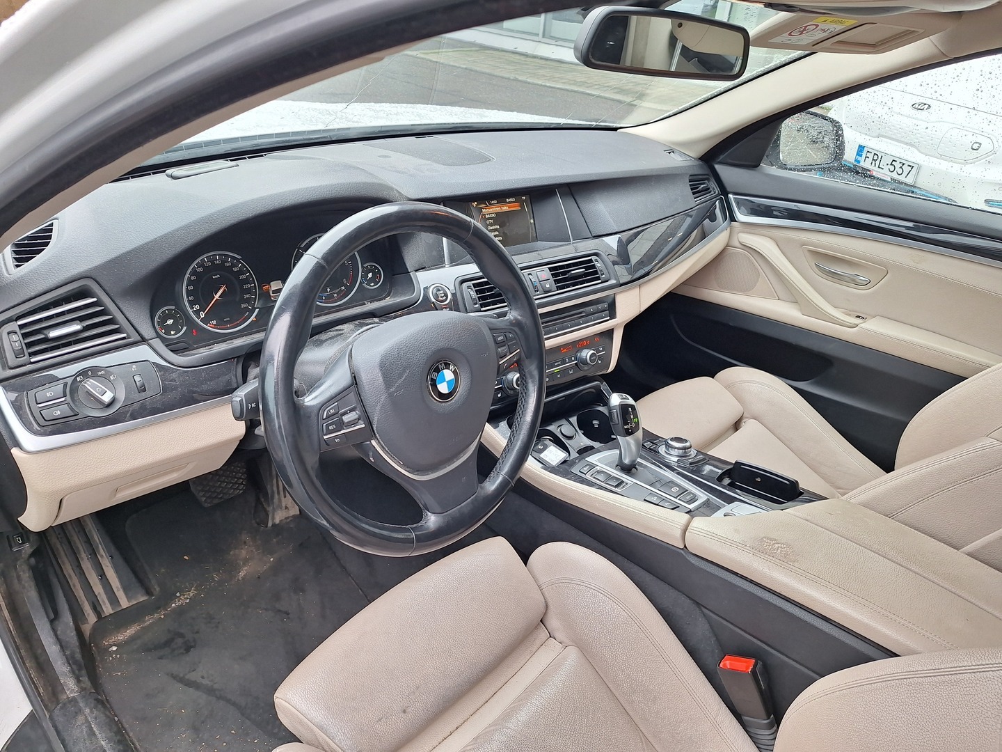 BMW 520 2015