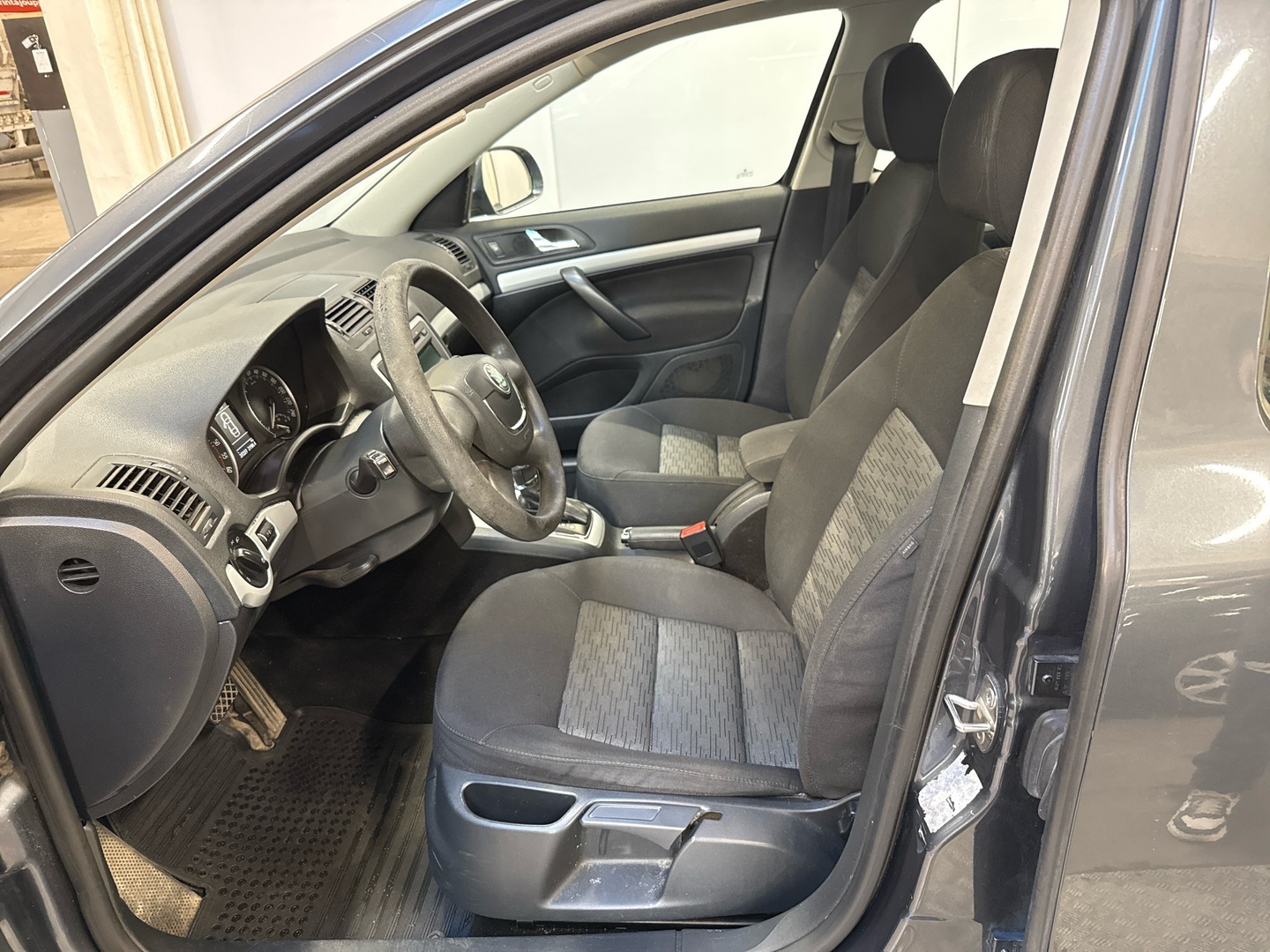 SKODA Octavia 2011