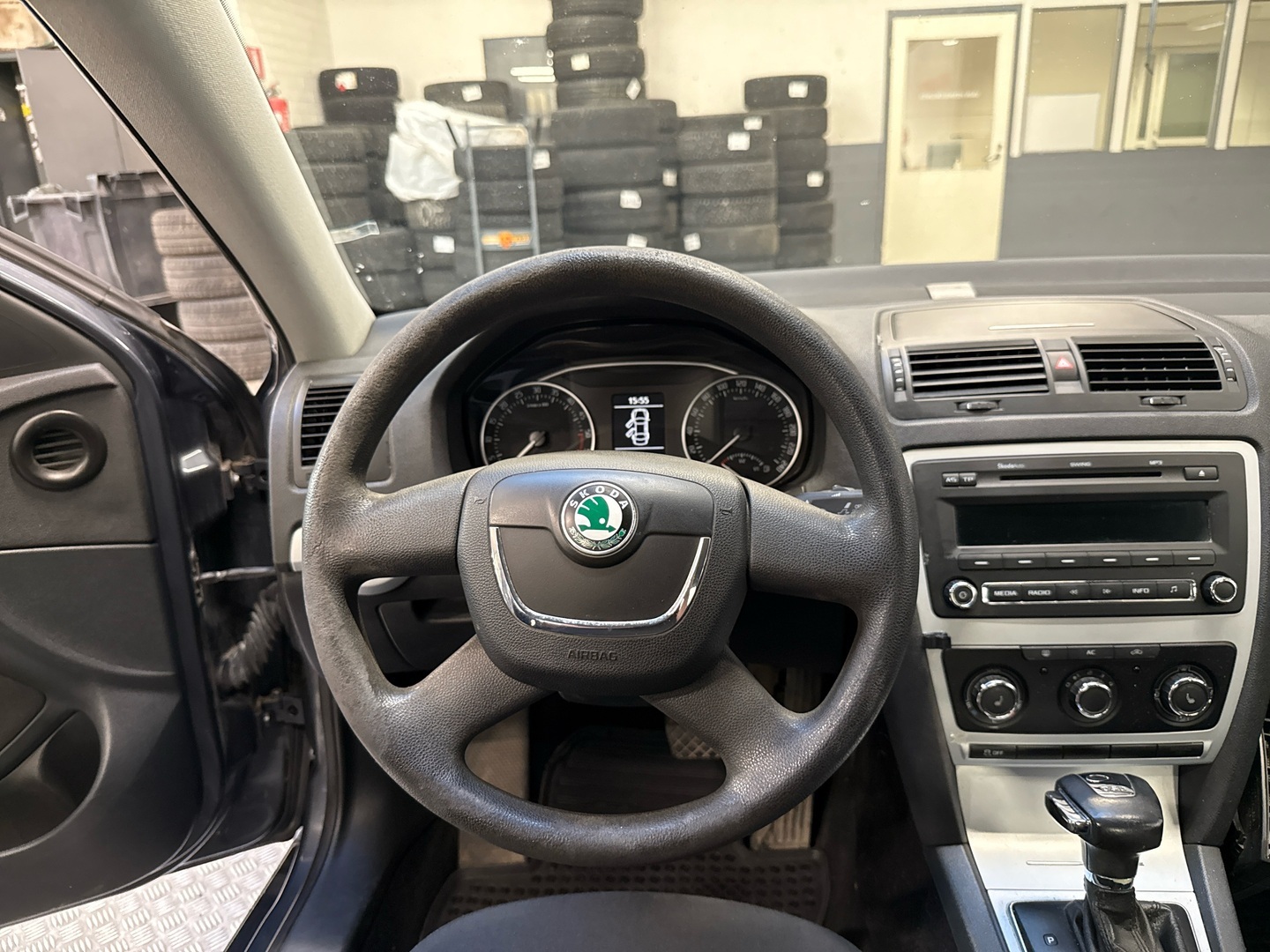 SKODA Octavia 2011