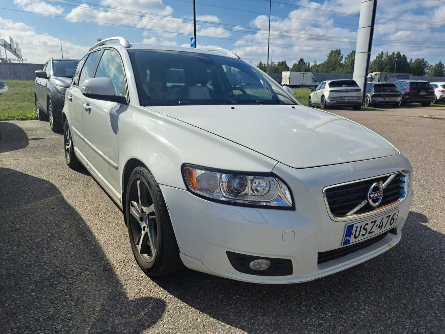 VOLVO V50 2012