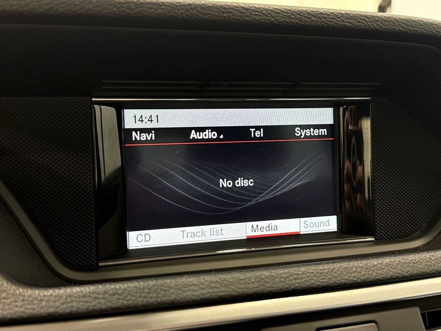 MERCEDES-BENZ E 2013