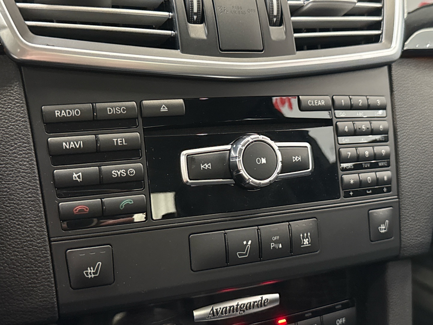 MERCEDES-BENZ E 2013