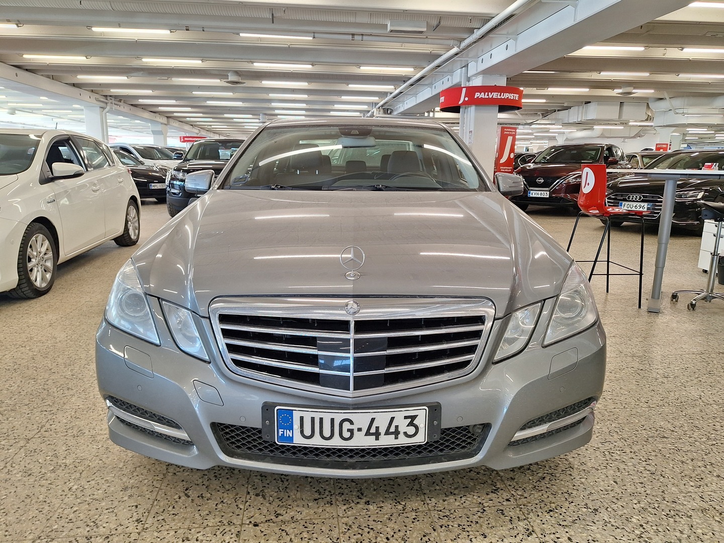 MERCEDES-BENZ E 2013