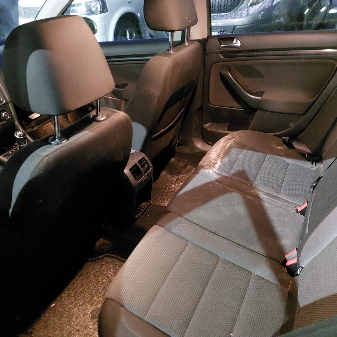 VOLKSWAGEN Golf 2013