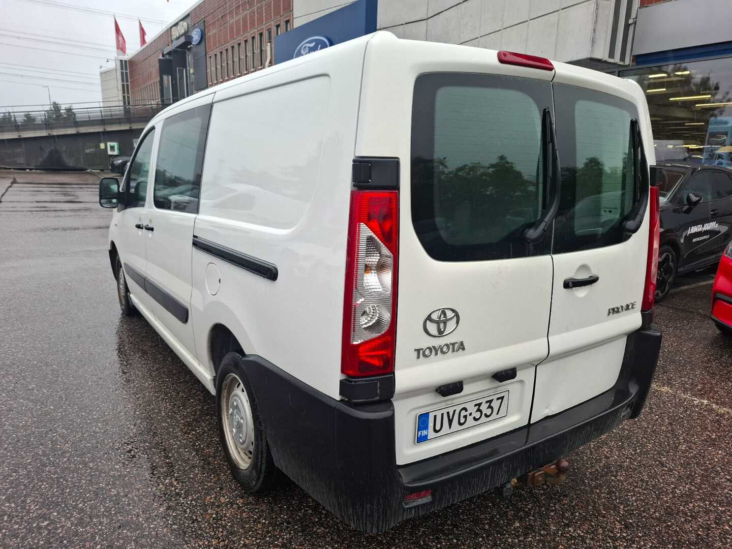 TOYOTA Proace 2013