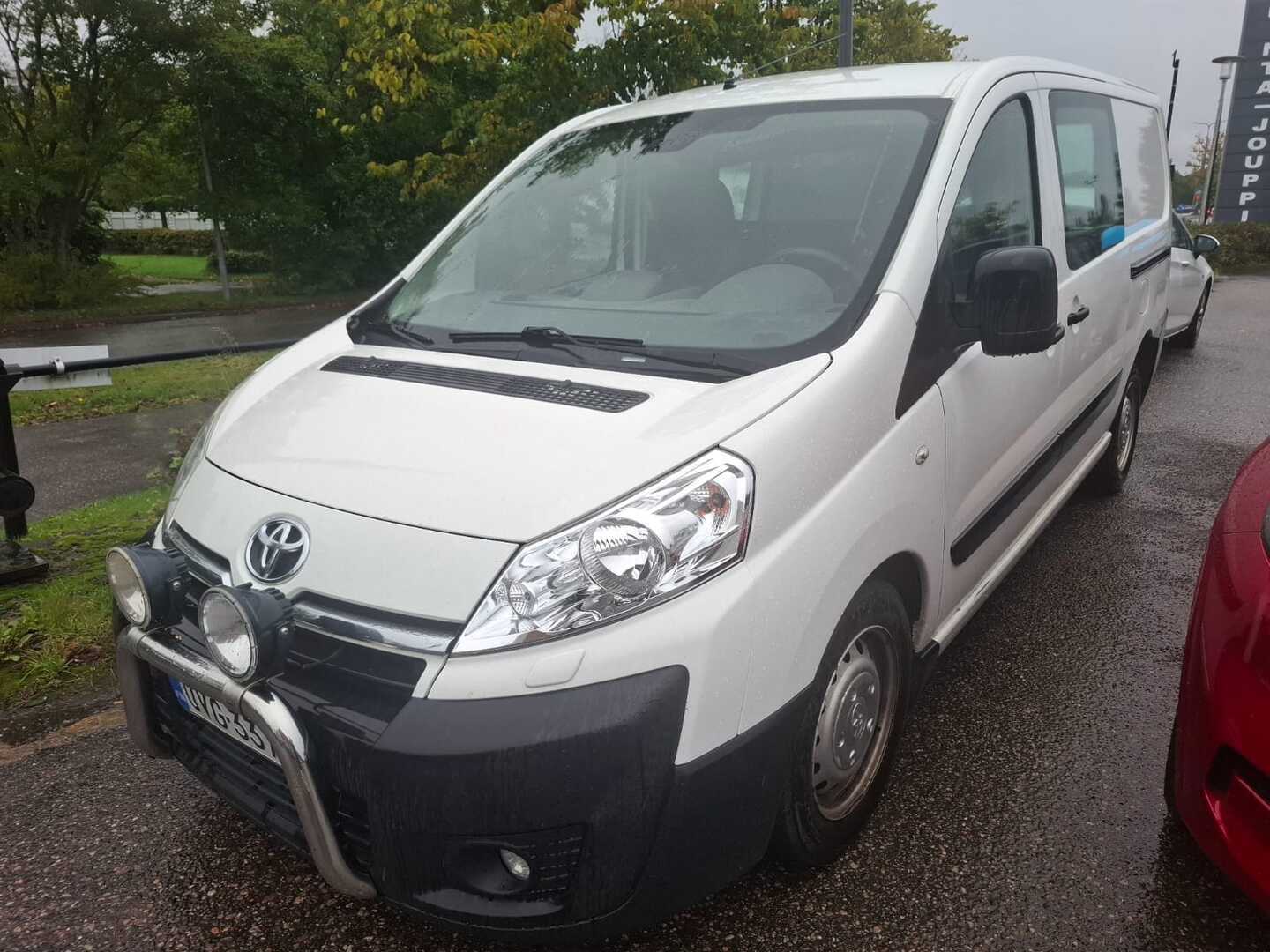TOYOTA Proace 2013