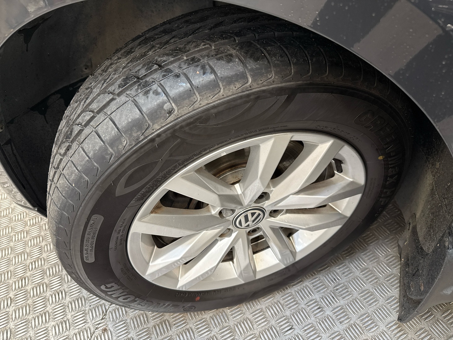 VOLKSWAGEN Passat 2018