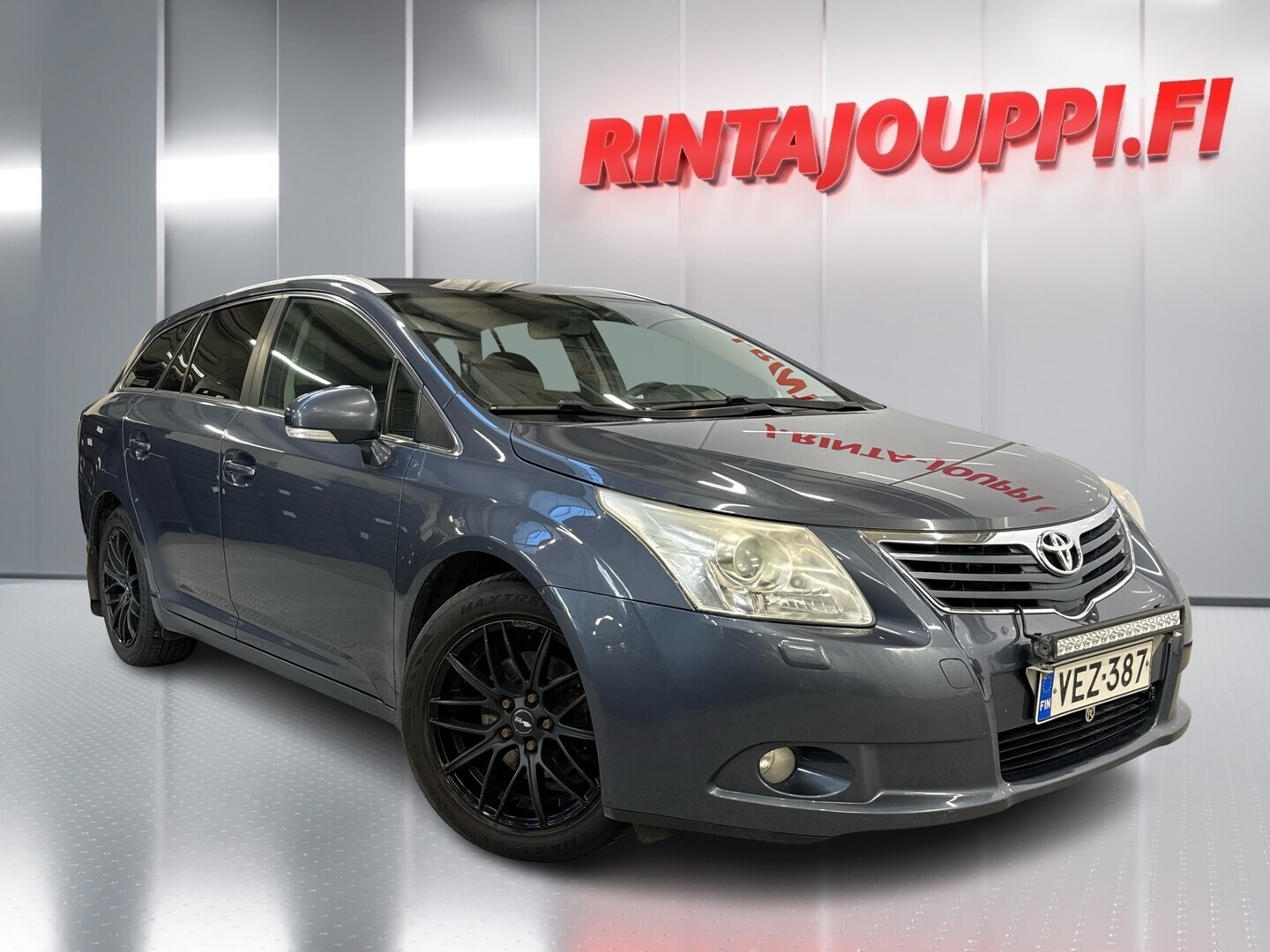 TOYOTA Avensis 2011